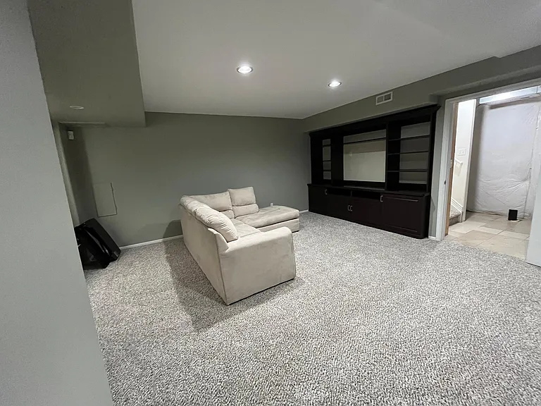 5658 W Center Ave — Photo 29