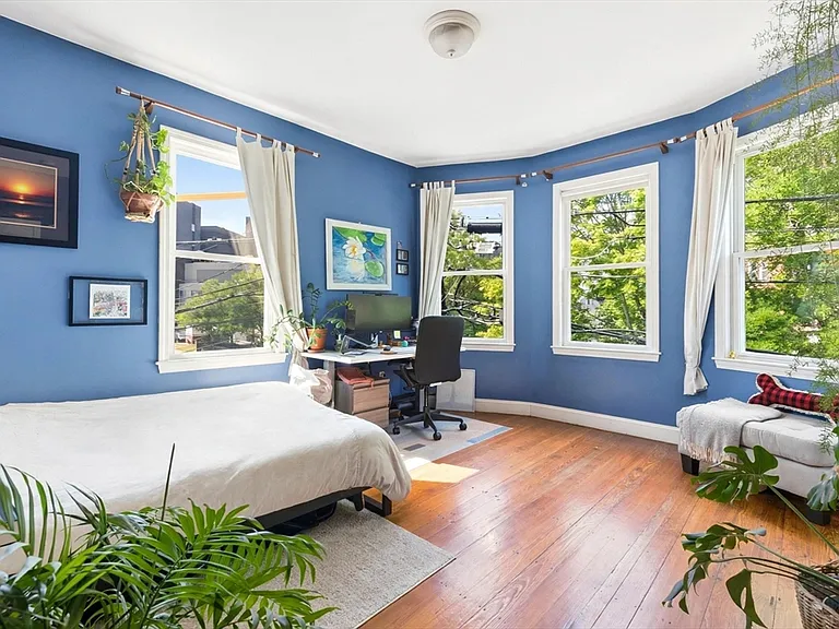 84 Line St #2 — Photo 9