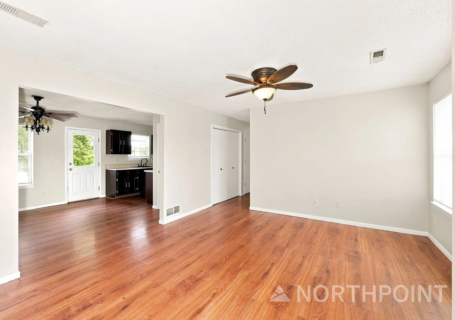 3-Bedroom, 1 Bath Single Family for Rent in Grain Valley, MO | Attached Garage & Modern Kitchen — Photo 4
