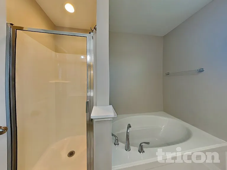 120 Shore Pine Dr — Photo 11