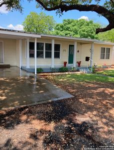 405 E Trinity, Pearsall, TX, 78061
