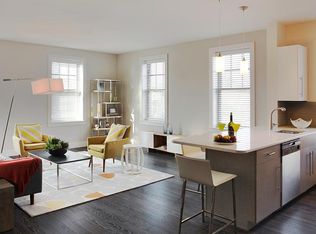 73 W School St #207, Boston, MA 02129