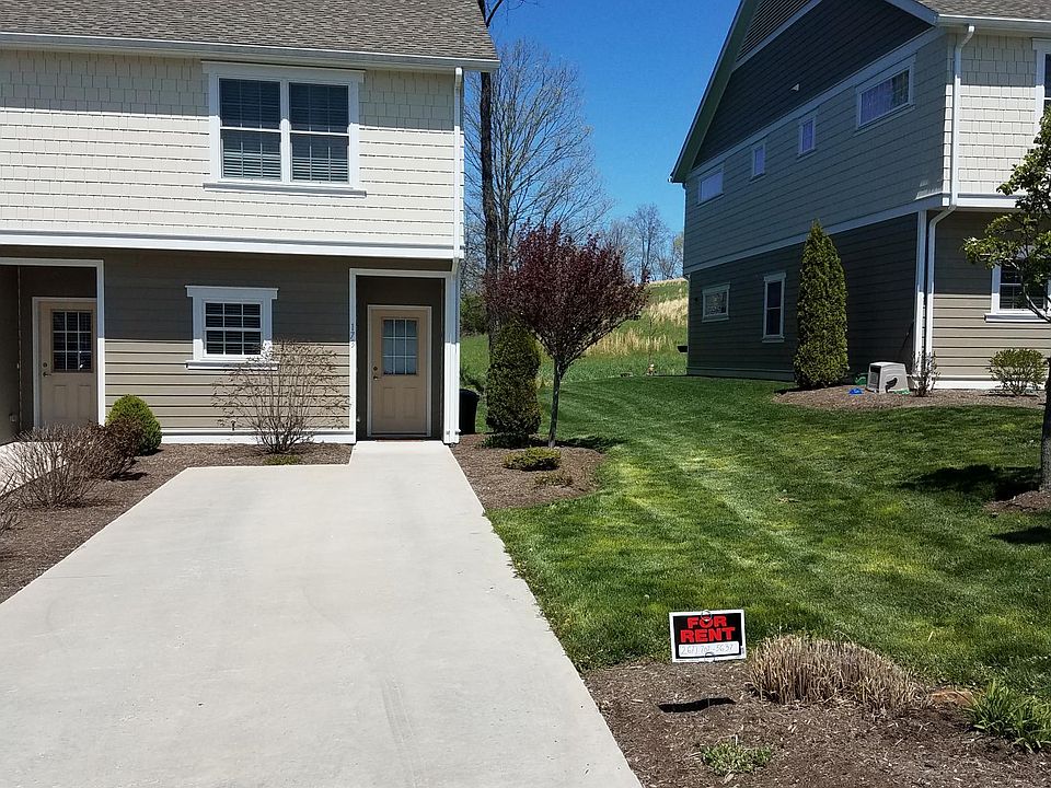 1st image of 173 Blackbird Village Cir
