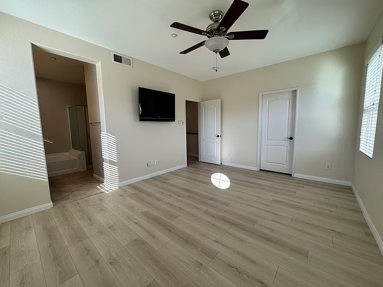 17011 Calle Trevino #6 — Photo 12