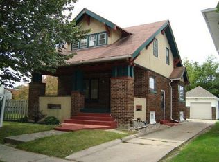 236 N Park Ave, Fond Du Lac, WI 54935