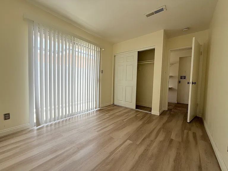 4831 Fiesta Ave #A — Photo 7