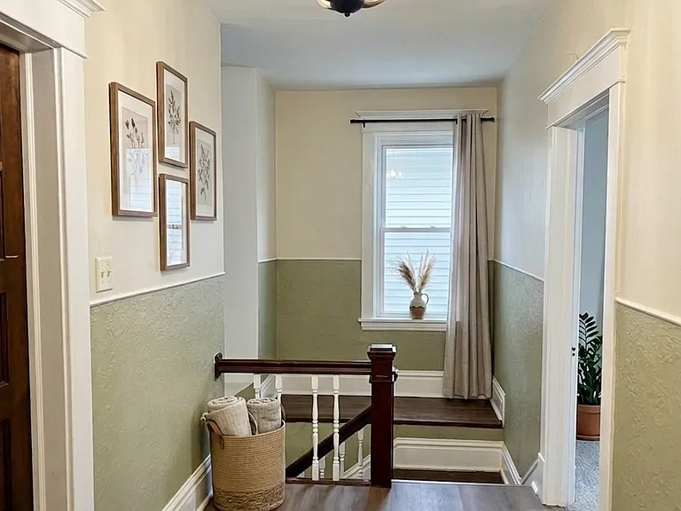 141 Brightwood Ave — Photo 8