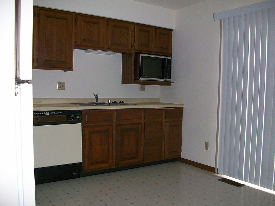 2nd image of 2909 Cimarron Trl