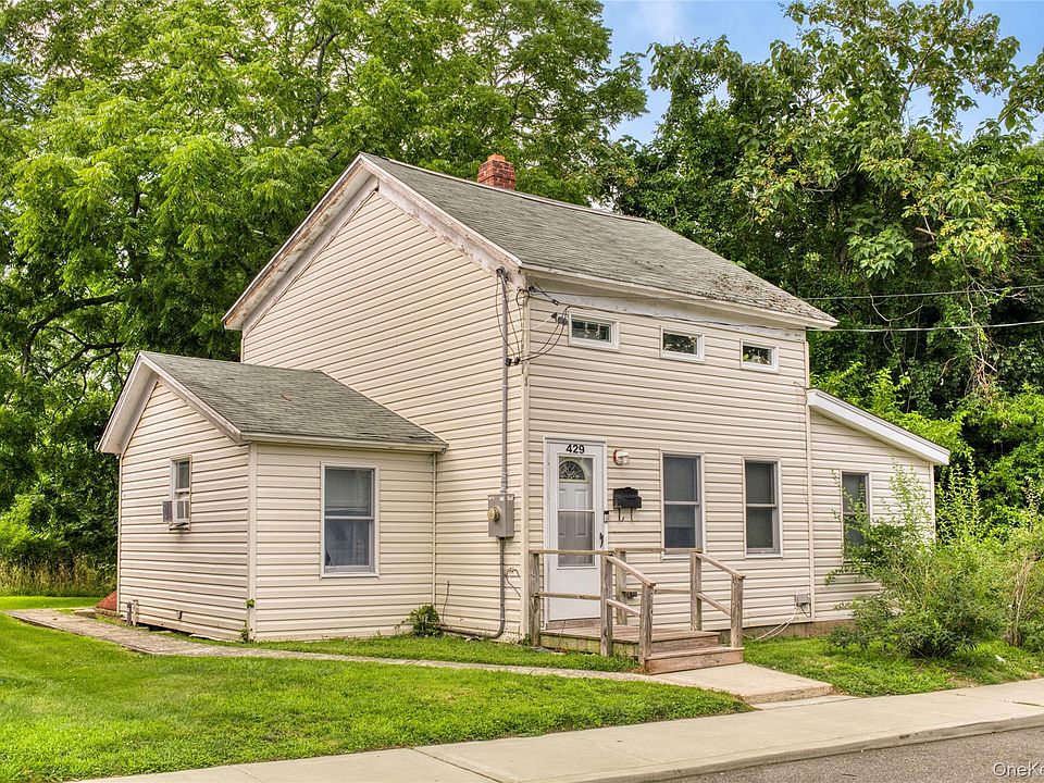 1st image of 429 Kaplan Avenue