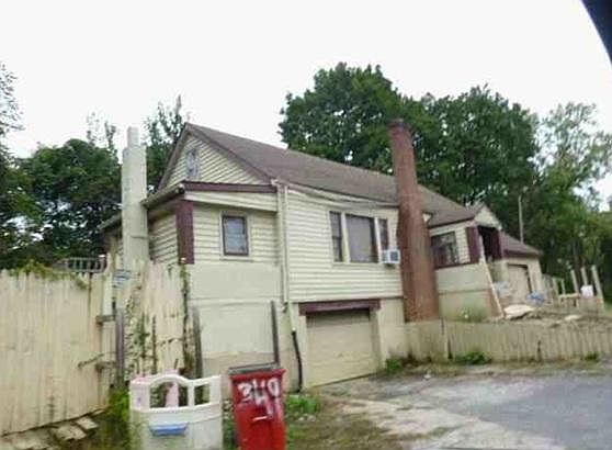 1st image of 349 Lawn St