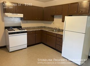 485 Pond St #B102, Woonsocket, RI 02895