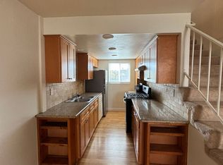 311 W Palm Ave #3, El Segundo, CA 90245