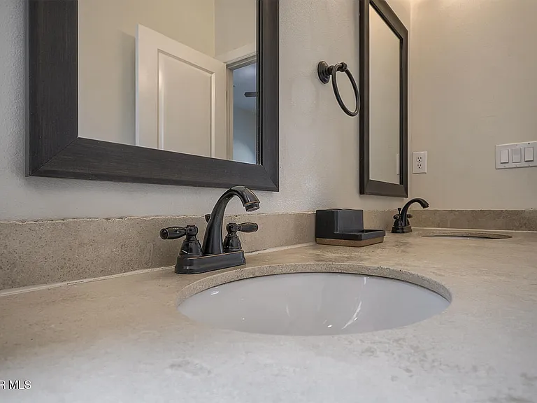 14733 Tim Hardaway Dr — Photo 19