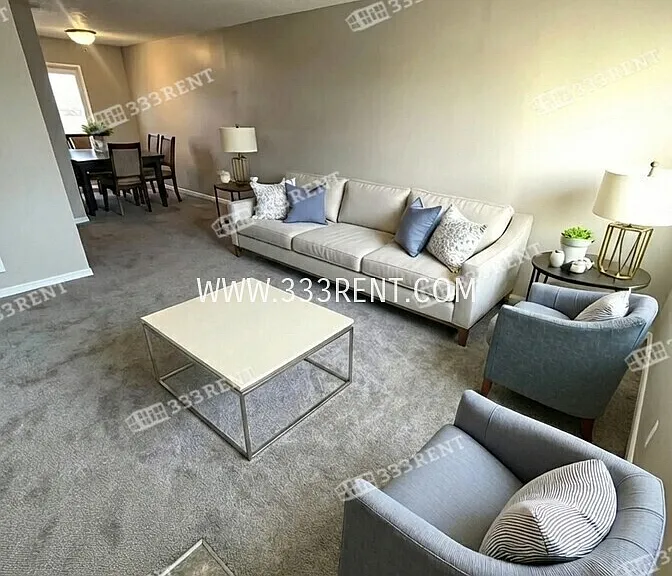 16609 W 123rd St — Photo 2