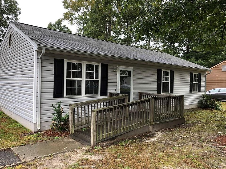 1st image of 20806 Shaker Dr