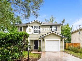 8125 Cahoon Dr, Jacksonville, FL 32221