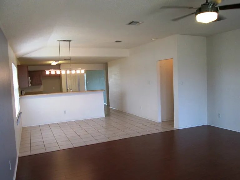 9102 Gaspard Ct — Photo 12