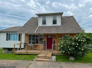 178 Jasper St, Rivesville, WV 26588