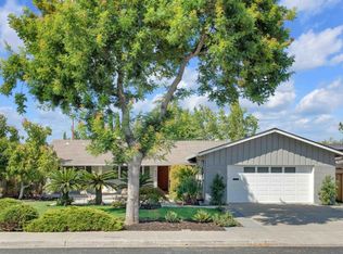 865 W Knickerbocker Dr, Sunnyvale, CA 94087