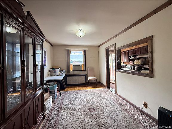 5th image of 21516 46th Avenue