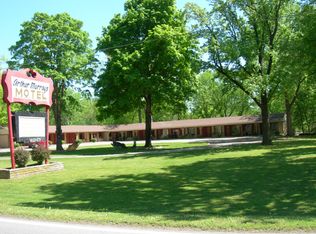220 Minnow Springs Ave, Noel, MO 64854