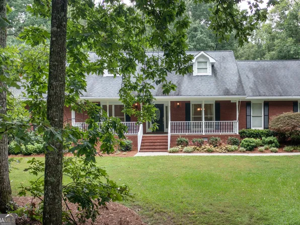 130 Wild Azalea Trl, Hampton, GA 30228