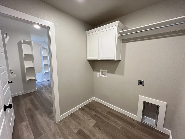 3611 Urbana Pl — Photo 32