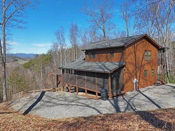 122 Weber Way Cir, Brasstown, NC 28902