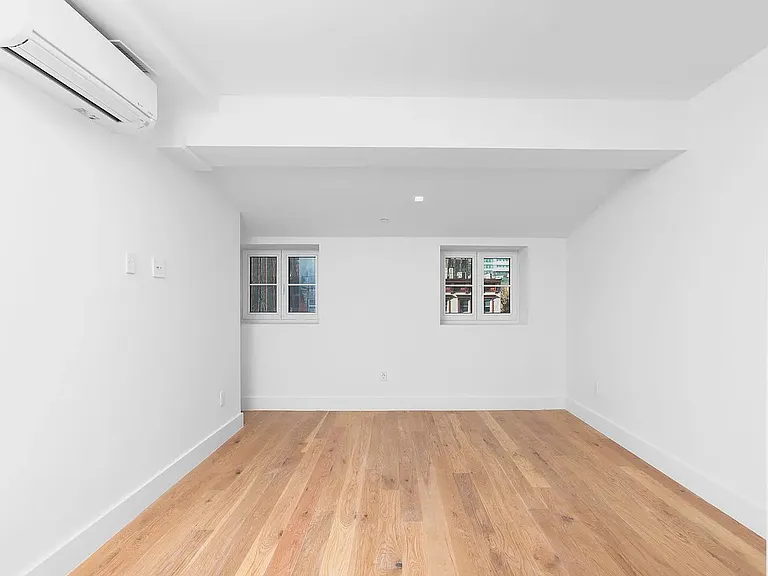 84 2nd Ave #PENTHOUSE — Photo 6