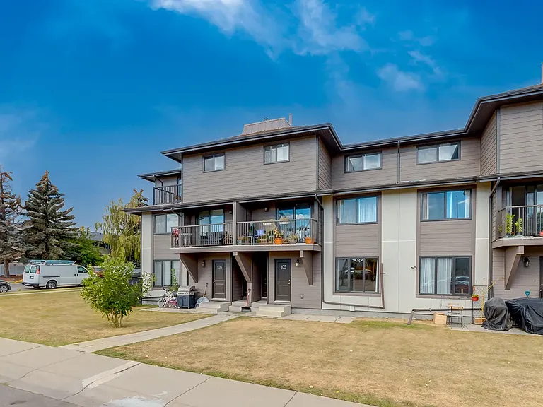 739 Bracewood Dr SW — Photo 92