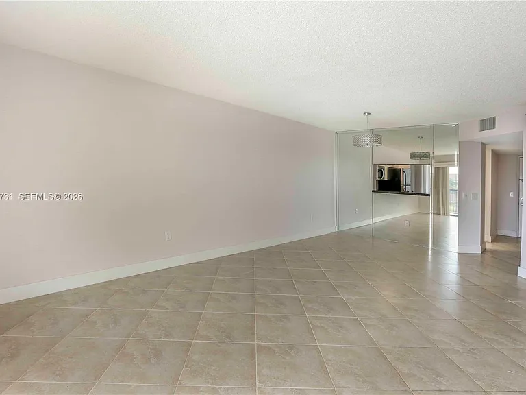 850 SW 138th Ave #409D — Photo 7