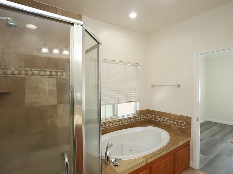 1968 Cherry Ave #12 — Photo 12