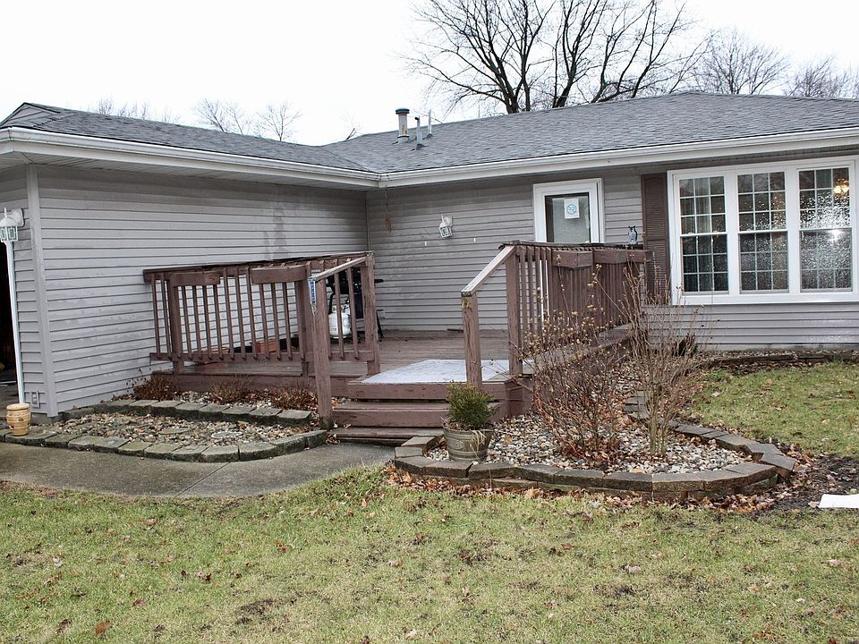 1st image of 464 Karen Dr