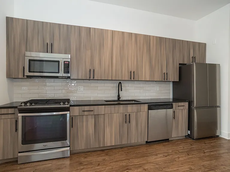 4234 N Western Ave #4A — Photo 2