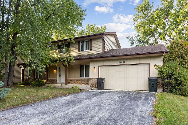 1st image of 3282 Elmwood Dr N