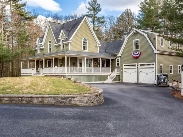 5 Pasture Ln, Halifax, MA 02338