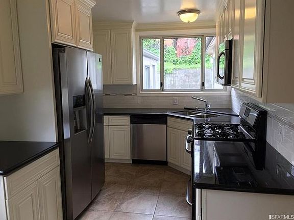 5th image of 209 Brentwood Dr