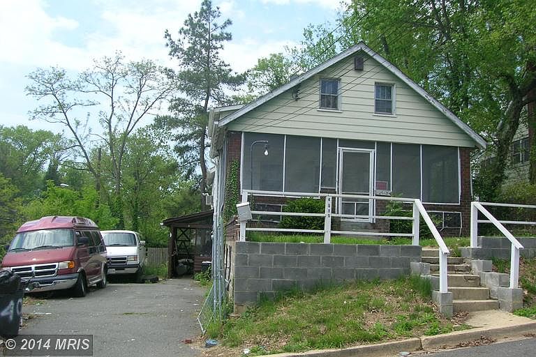 2nd image of 4015 Will St