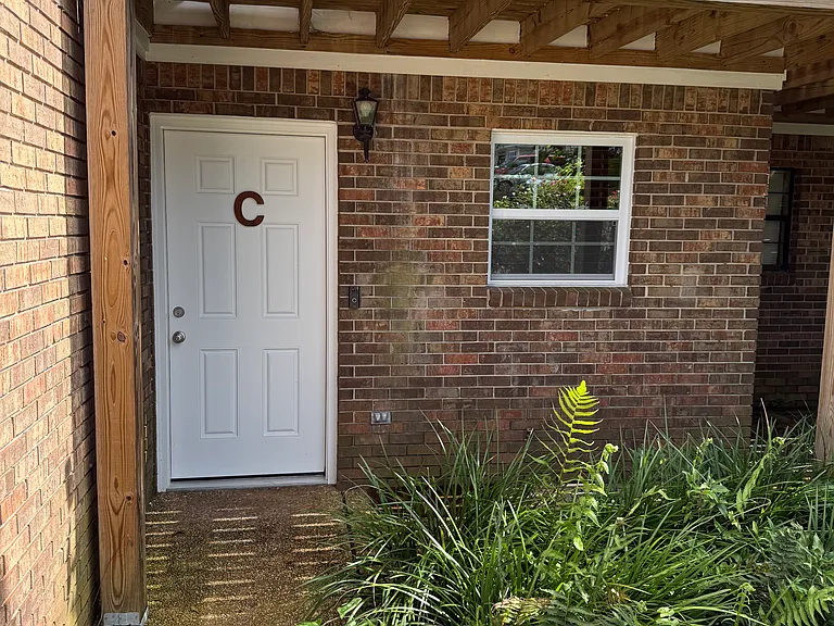 1108 Greentree Ct #C — Photo 26