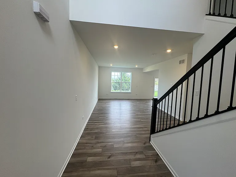 7714 Nightshade Ln — Photo 3