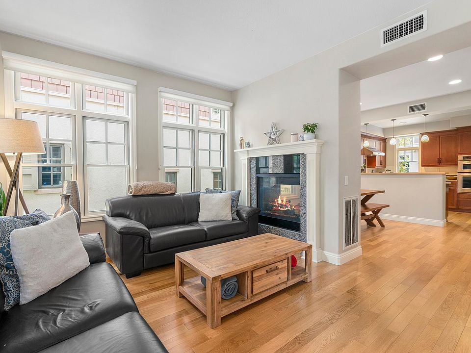 1st image of 2580 Bungalow Pl
