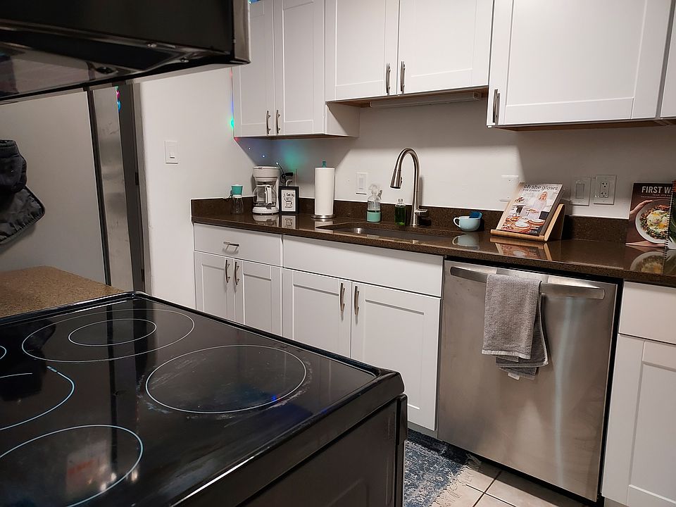 1st image of 3250 W 93rd Ave