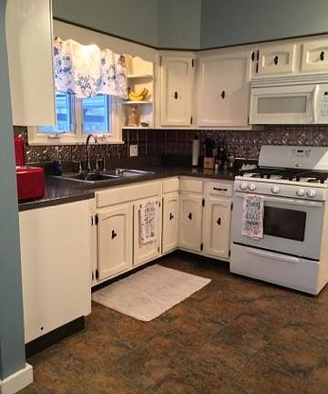 5th image of 117 Crescent St