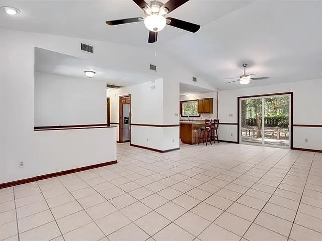 2216 Tuscavilla Rd — Photo 12
