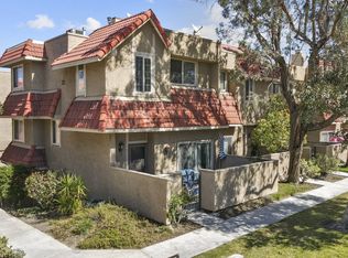 17922 River Cir APT 1, Santa Clarita, CA 91387