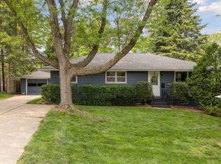 1522 Willow Dr, Red Wing, MN 55066