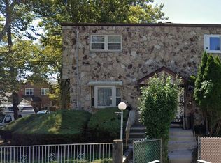 20436 47th Rd, Flushing, NY 11361