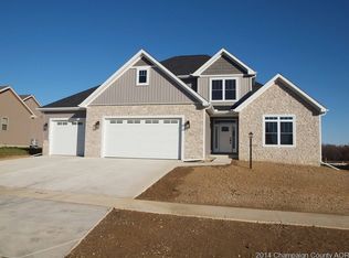 1110 E Reserve Ct, Mahomet, IL 61853