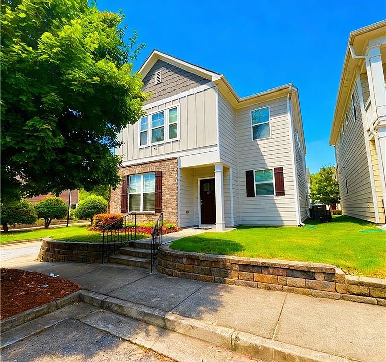 1st image of 602 Lofty Ln SW