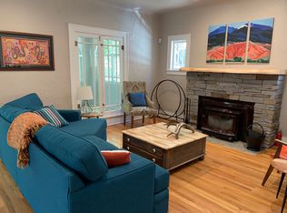 610 11th St NW, Albuquerque, NM 87102